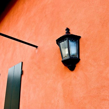 Locanda La Casetta Angera Exteriér fotografie